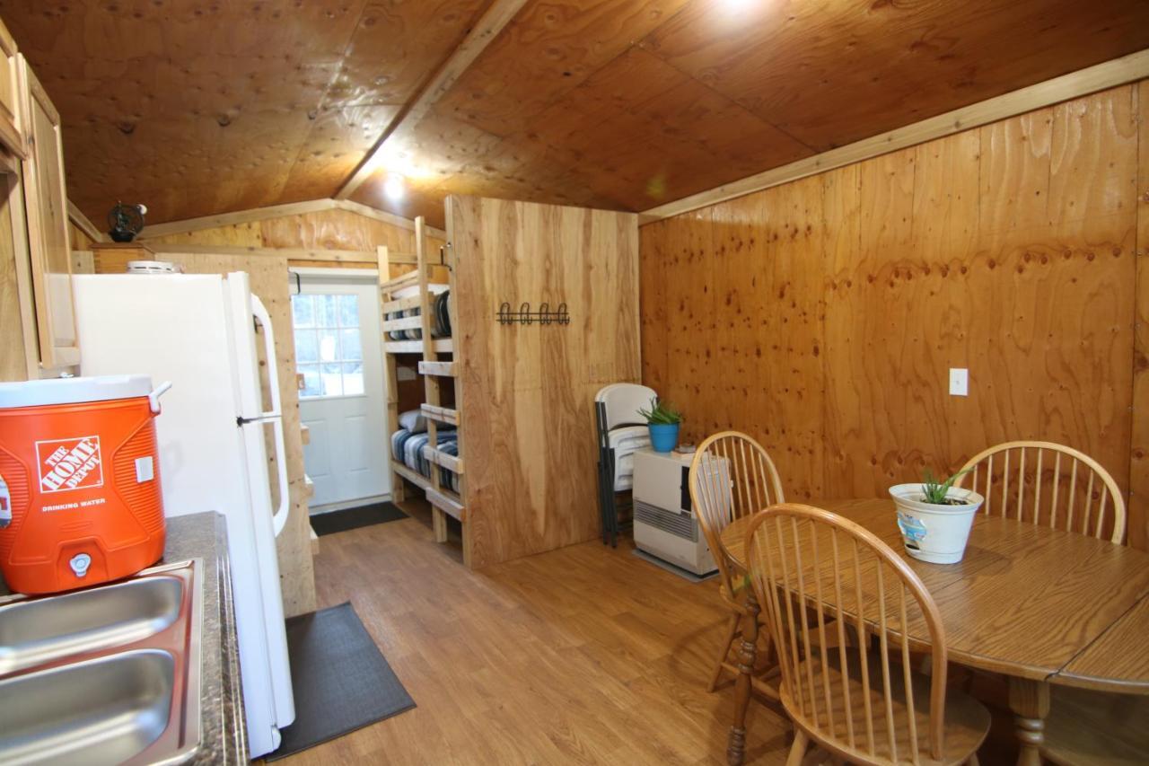 Alaskan Adventure Dry Cabins Pleasant Valley Экстерьер фото